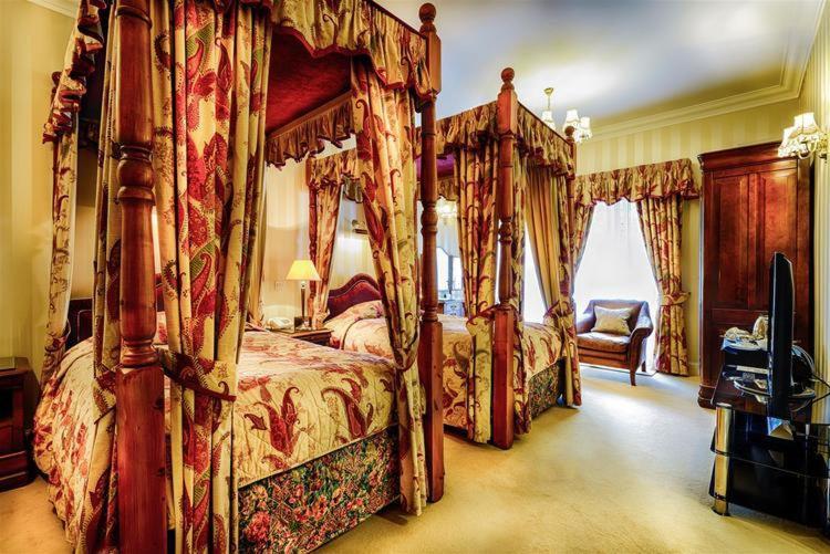 Mansion House Hotel Elgin Exteriér fotografie