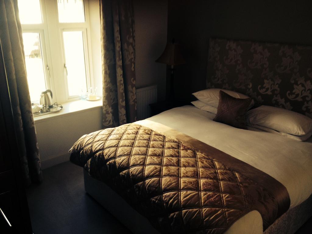 Mansion House Hotel Elgin Pokoj fotografie